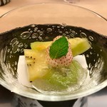 もめん - フルーツにジュレをかけて