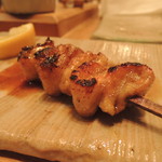 鳥しき - 手羽先の先の皮