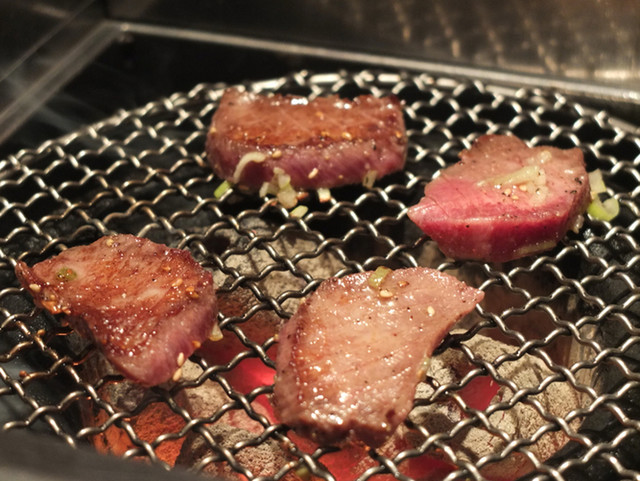 Sumibi Yakiniku Yotsuya Sansei Yotsuya Honten photo 3