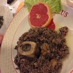 Perseus - この店のオーソブッコは世界一美味しいので、お腹に余裕があったら締めにどうぞ（笑）