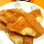 熊飯店 - 揚げワンタン