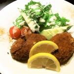 KAKIYA シェル＆シュリンプ - 牡蠣のクリームコロッケ