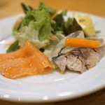 里山きさら - 5000円コース　前菜　サバはほとんど火が入ってて脂ノリノリ！