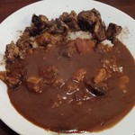 チキンカレー（こだわり野菜のサラダ付き）