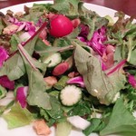 たべる野菜のむ野菜 - チキンカレー（こだわり野菜のサラダ付き）