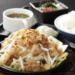 [Weekdays only] Teppanyaki set meal with juicy offal
