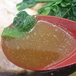 家系ラーメン王道 いしい - 鶏油がフンワリと薫ります