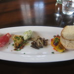 トラットリア エ ピッツェリア アミーチ - 前菜３種盛