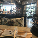 アールベイカー インスパイアード バイ コート ロザリアン - 