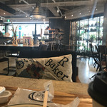 アールベイカー インスパイアード バイ コート ロザリアン - 