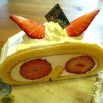 シュクラン - 苺のロールケーキ！