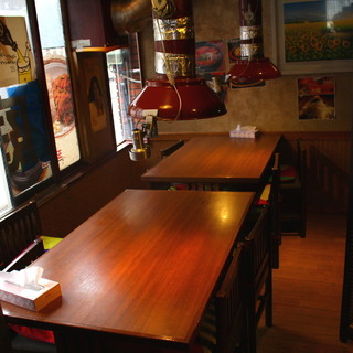 本場韓国人にも愛される！木のぬくもりある落ち着きの空間