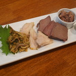 29ON - ハツ、ガツ、ミノ、低温調理ユッケ風