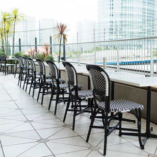 人気のテラス席も！