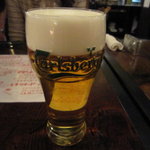 湘南の魚とワインの店 ヒラツカ - カールスバーグ　ハーフ　450円