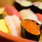 和泉鮨 - ランチにぎり@税込1,030円：今回のMVPの一角は、いくら