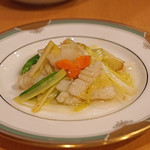 中国料理 琥珀 - アオリイカのあっさり塩炒め