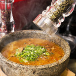 Doragon Gyouza Ryuuou - 2種類の山椒の香りを利かせた麻婆豆腐