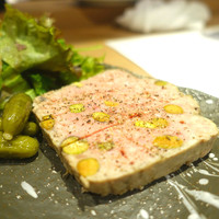 西洋料理 Jules - ピスタチオアが入っています♪