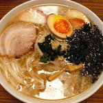 バス長ラーメン - 極塩ラーメン