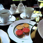 八王子うかい亭 - コーヒー＆小菓子（ﾊﾞﾆﾗ＆ｽﾄﾛﾍﾞﾘｰｸｯｷｰ）