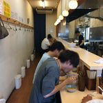 DAIJA - 『自家製ラーメン大者 （DAIJA）』店舗内観