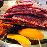 炭火焼肉 しちりんや - 