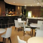 ShowRoom cafeすまいる - 店内の様子