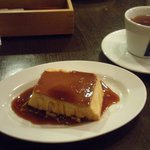 ビストロ マルサンヌ - キャラメルのプリン。昼コース\1,200.-+デザート\300.-