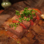 Yaoya - イベリコ豚とトマトの朴葉味噌焼き2