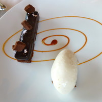 Benoit Alain Ducasse - デザートのケーキ