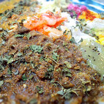 ムジャラ - 「ブタバラカレー」と「ダルカレー」のあいがけ