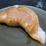 イチリン ハナレ - 皮はパリッとモチモチ。。ジューシでお肉たっぷり