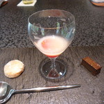 イチリン ハナレ - 茶菓子は3種類