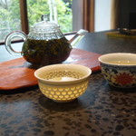 イチリン ハナレ - ホットの烏龍茶