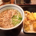 おにやんま - 肉うどん温+とり天+半熟卵天