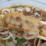 加賀 - 粗引きの牛肉ひき肉が入っています