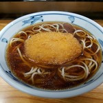 加賀 - 牛肉コロッケそば全景