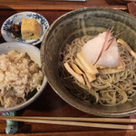 笑空 - おろしきつね蕎麦（大盛り）お昼のセット