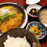 Nagomian - 【魚ランチ】いわしフライの柳川風玉子とじと具だくさんあら汁定食