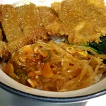 醤油屋本店・別館 おとん食堂 - これも旨かった。