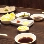 炭火焼肉屋台 たじま屋 - 