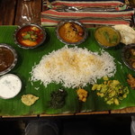 Kalpasi - タミルナドゥ バナナリーフ ノンベジミールス