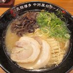 元祖博多 中洲屋台ラーメン 一竜 - 中洲屋台とんこつラーメン(2017/05/23撮影)