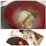 食堂セゾンドール - テーブルで「梅コンソメ」をかけて仕上げられます。 鱧と梅は合いますので、湯引きした鱧と共に頂いたことは何度もありますけれど、 その梅をコンソメソースに仕立てるという発想がいいですね。