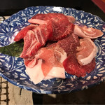 囲炉裏焼肉芝浦 - まかない皿300g