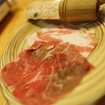 元気部屋 - うし、ぶた、つくね