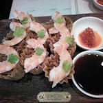 Violet Oon Singapore - 料理写真:クエ・パイティー。