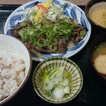 たんとと 和くら - 九条ねぎ塩タン定食（九条ネギ・塩タン・麦ごはん・味噌汁・香の物）