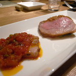 イタリアン オット - 梅山豚のアラビアータソース、牛出汁のソース